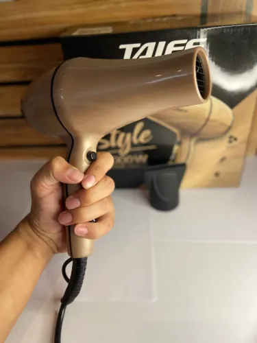 Secador de Cabelos Style  2000W Cabo de 1,80 Taiff 127V an4