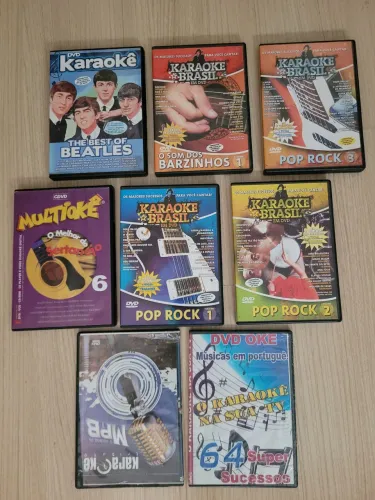 Coleção de DVDs Karaokê - The Beatles e Sucessos Brasileiros
