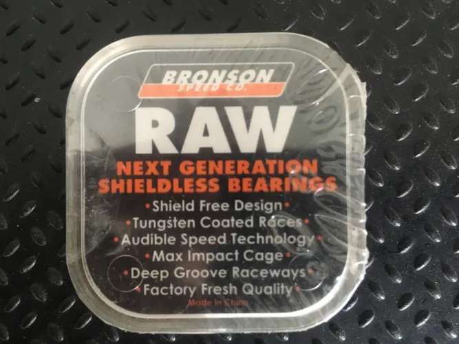 Bronson Raw