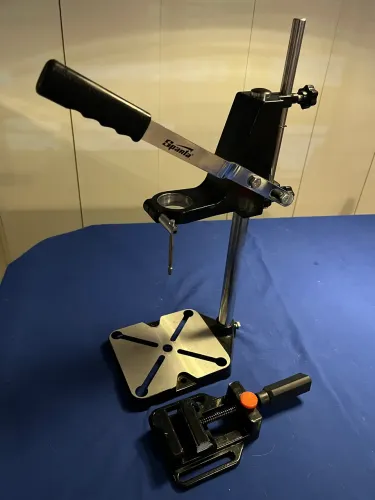 Suporte Para Furadeira Bancada Com Morsa 9340555 Sparta