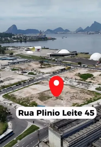 Apartamentos 1, 2 Quartos com  Essa Vista da foto e nessa Localização- Niterói Centro
