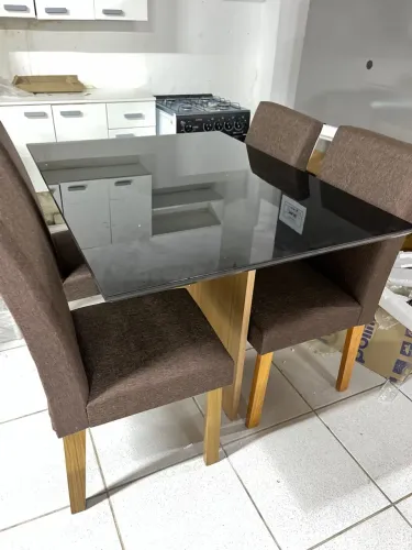 Mesa de jantar 4 Lugares tampo de vidro 120x90 com montagem grátis 