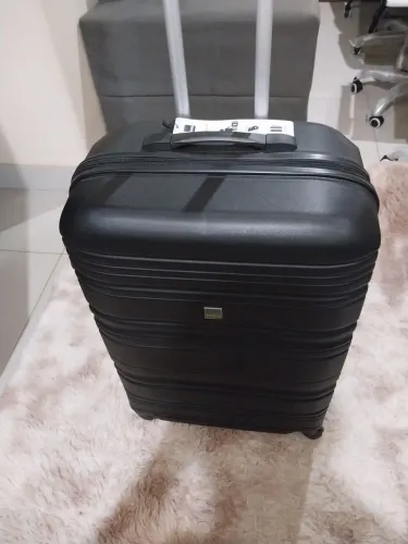 Mala de viagem preta grande