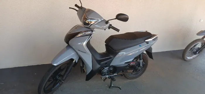 Biz 125 jet a venda, pouco dias de uso com 189km rodados.
