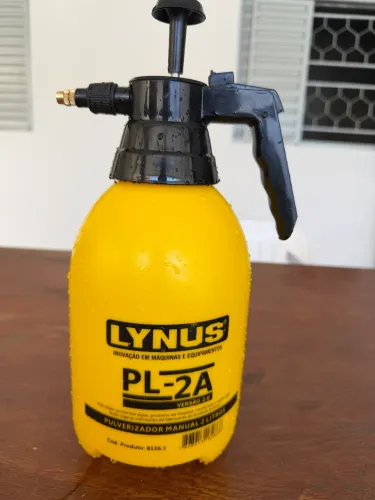Pulverizador manual 2 litros