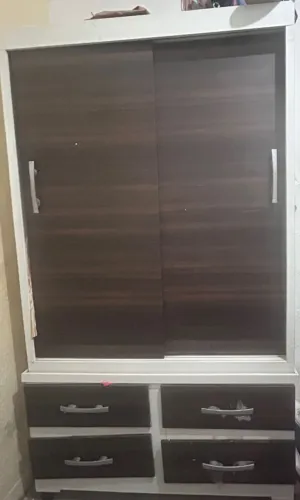 Guarda Roupas em bloco de madeira Solteirão