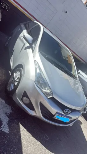 Hyundai HB20S Premium 1.6 Flex 16V Aut. 4P 2014
