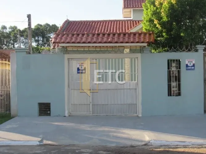 Casa com piscina no bairro Fátima