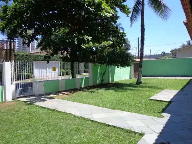 Terreno à venda, 672 m² por R$ 4.240.000,00 - Canto do Forte - Praia Grande/SP