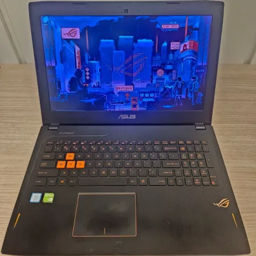 Notebook Asus ROG i7 7th - 12Gb Ram - GTX 1060 - 512Gb SSD