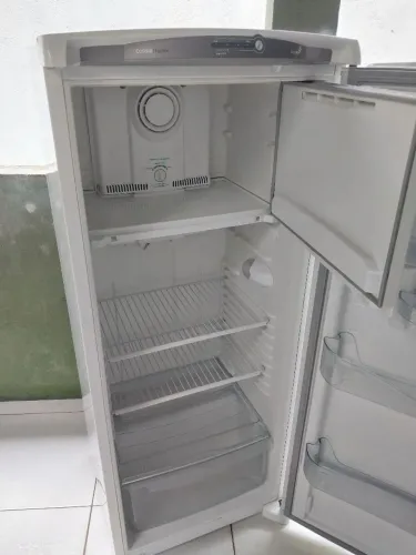 Geladeira Consul Frost Free 