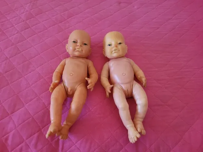 Antigo Casal de Boneco e Boneca Bebê RN dos Anos 40 Altura 40,0 cm