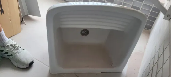 Tanque de Louça Novo Incepa 
