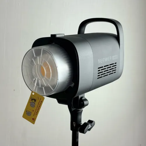 Iluminador LED COB Bicolor Neewer CB60 70W