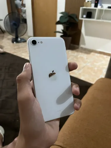 iPhone SE 2 geração todo original com caixa todo ok