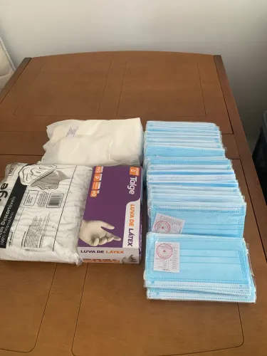 Lote de material descartável procedimentos estéticos