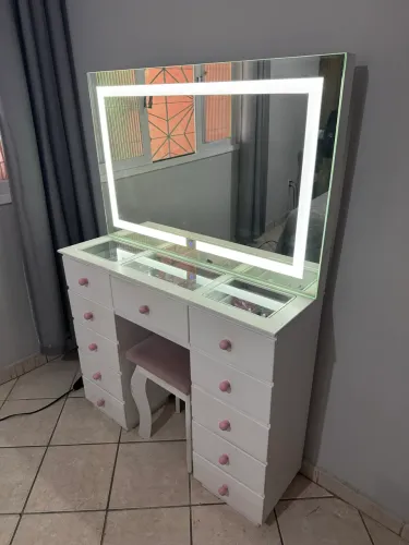 Penteadeira Camarim com Espelho LED