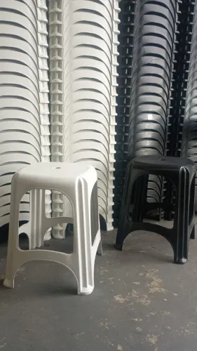 Banquinho de Plástico 100kg