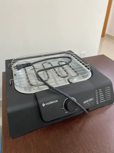 Churrasqueira Elétrica Cadence 220V