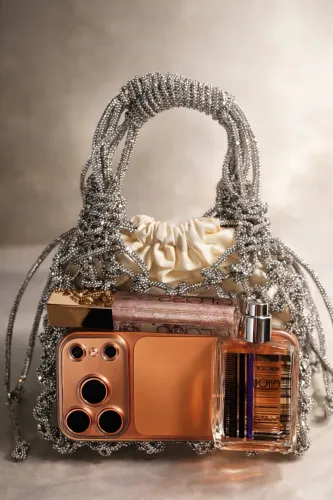 Bolsa de festa deslumbrante feita à mão com fio de strass 