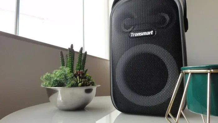 CAIXA TRONSMART HALO 110 + MICROFONE