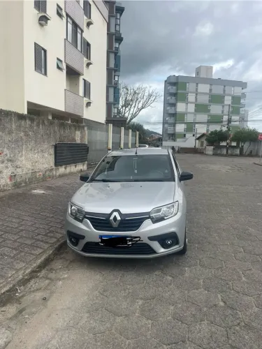 Renault Logan Life Flex 1.0 12V 4P Mec. 2022