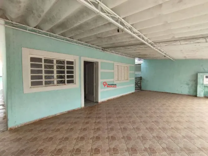 Casa com 3 dormitórios para alugar, 250 m² por R$ 1.750/mês - Jardim Europa IV - Santa Bár