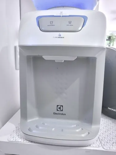 Bebedouro de Mesa Electrolux Branco - Usado