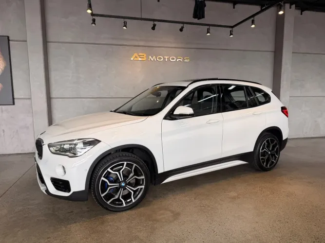 BMW X1 Sdrive 20I X-line 2.0 TB Active Flex 2019