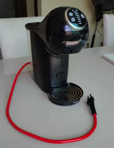 Cafeteira Nescafé Dolce Gusto Genio S Plus Preta 110v