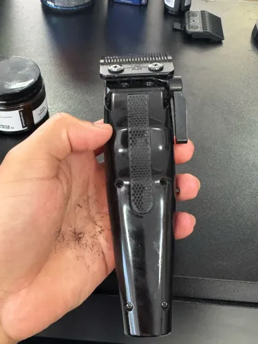 Máquina profissional barbeiro
