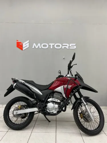 Braba!! Xre 300 2014 Financiamento até 48X // cartões até 24X