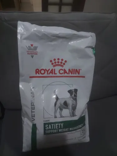Ração Royal Canin Satiety 7,5kg lacrada 
