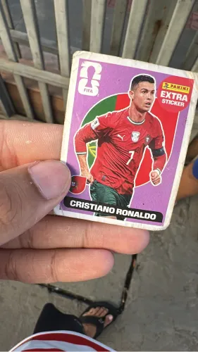 Figurinha Cristiano Ronaldo roxo