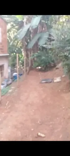 Vendo ou troco p carro mais volta em dinheiro, ou troco p casa com volta,casa esta reforma