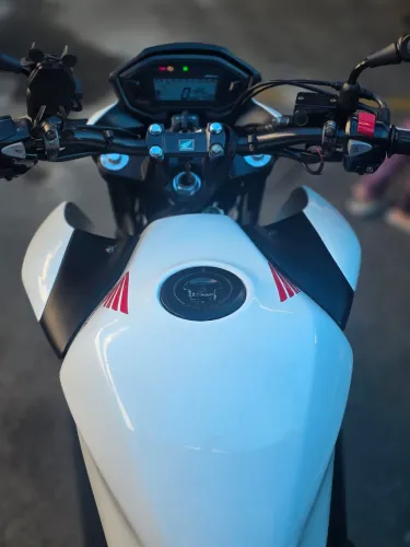 Vendo moto cb