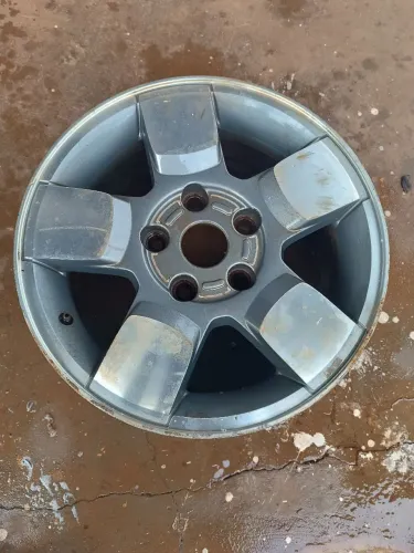 Roda S10 executive