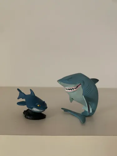 Procurando Nemo tubarão Bruce