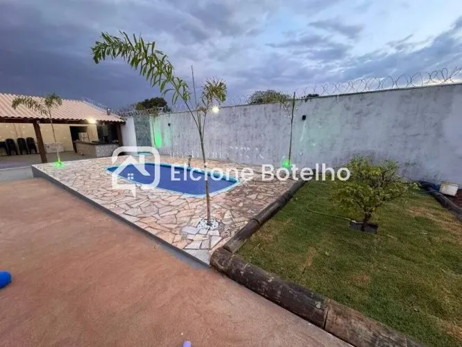 Chácara para aluguel com piscina e espaço gourmet em Uberlândia (3 quartos) Morada Nova