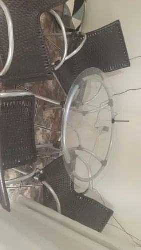 Vendo uma mesa