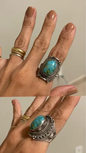 Anel maravilhoso em prata 925 com pedra natural Turquesa Aro 17