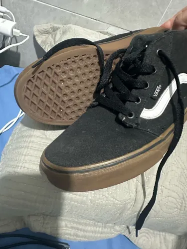 Tênis vans oferta R$ 70,00