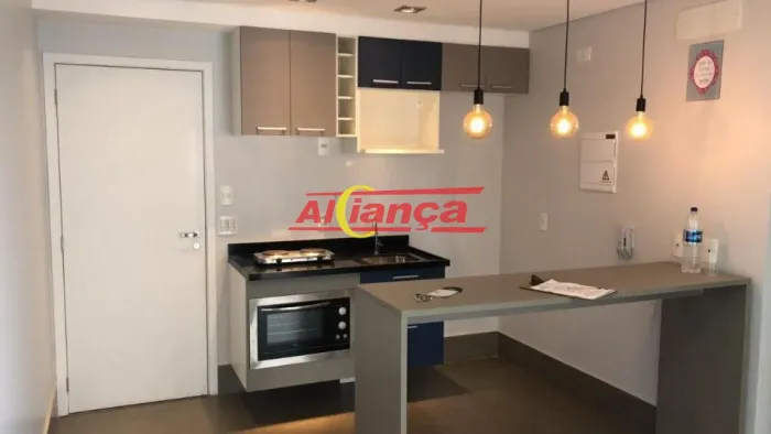 Apartamento com 1 dormitório com suíte, 1 vaga e mobiliado no Condomínio Cidade Maia