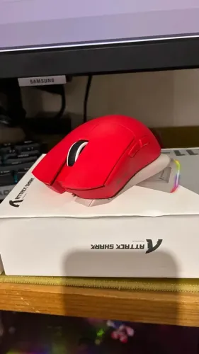 Mouse Gamer Sem fio Attack Shark X11 (NOVO, LACRADO)