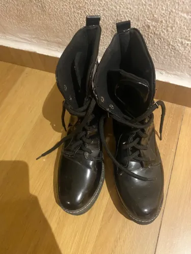 Bota Riachuelo 35