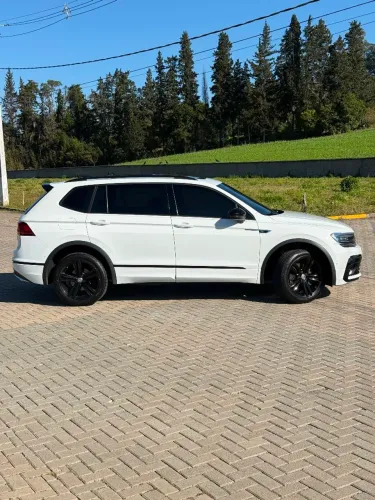 Volkswagen Tiguan Allspac R-line 350 TSI 2.0 4X4 2021