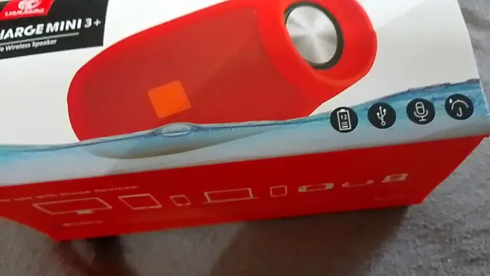 Caixa de som com Bluetooth
