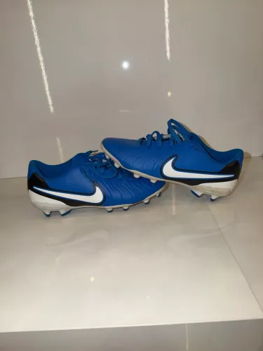 Chuteira Nike tiempo legend 9 FG azul royal tamanho 38