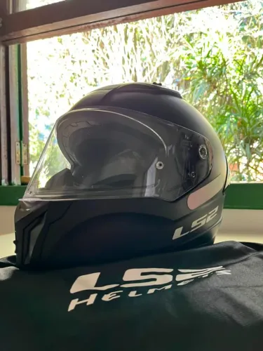 CAPACETE LS2 VIGO MONOCOLOR PRETO FOSCO TAMANHO 60