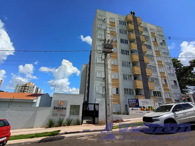 LOCAÇÃO | Apartamento, com 2 quartos em Jardim Itália II, Maringá